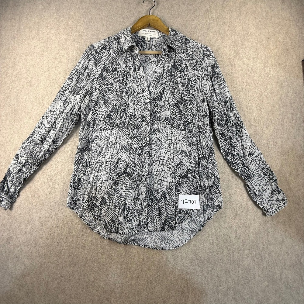 Cloth & Stone Anthropologie Snakeskin Print Button Down Blouse XS Black White